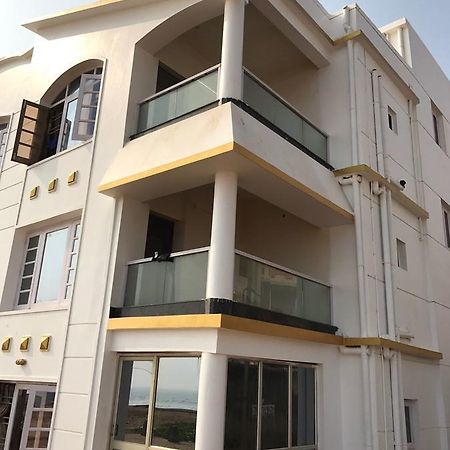Belmont Puri Villa Екстериор снимка