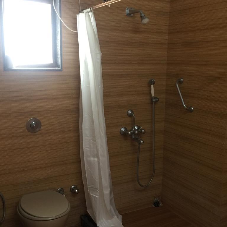 Belmont Puri Villa Екстериор снимка