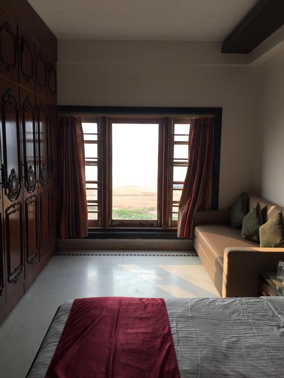 Belmont Puri Villa Екстериор снимка