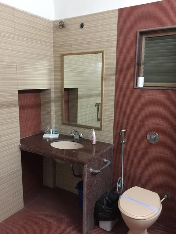 Belmont Puri Villa Екстериор снимка